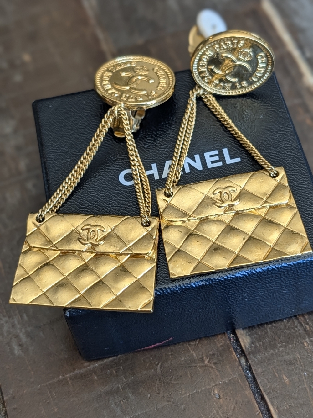 CHANEL Vintage Gold Quilted Handbag Drop Earrings